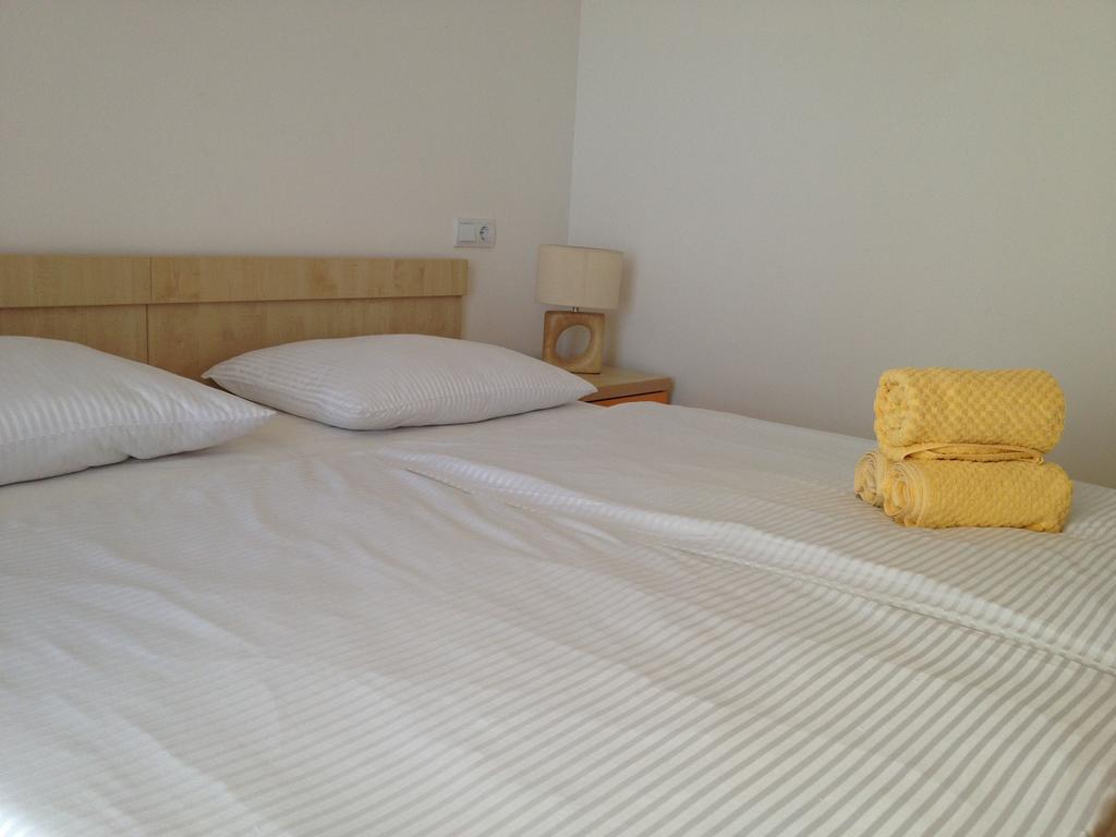 Apartments Villa Amalia Omiš Екстериор снимка