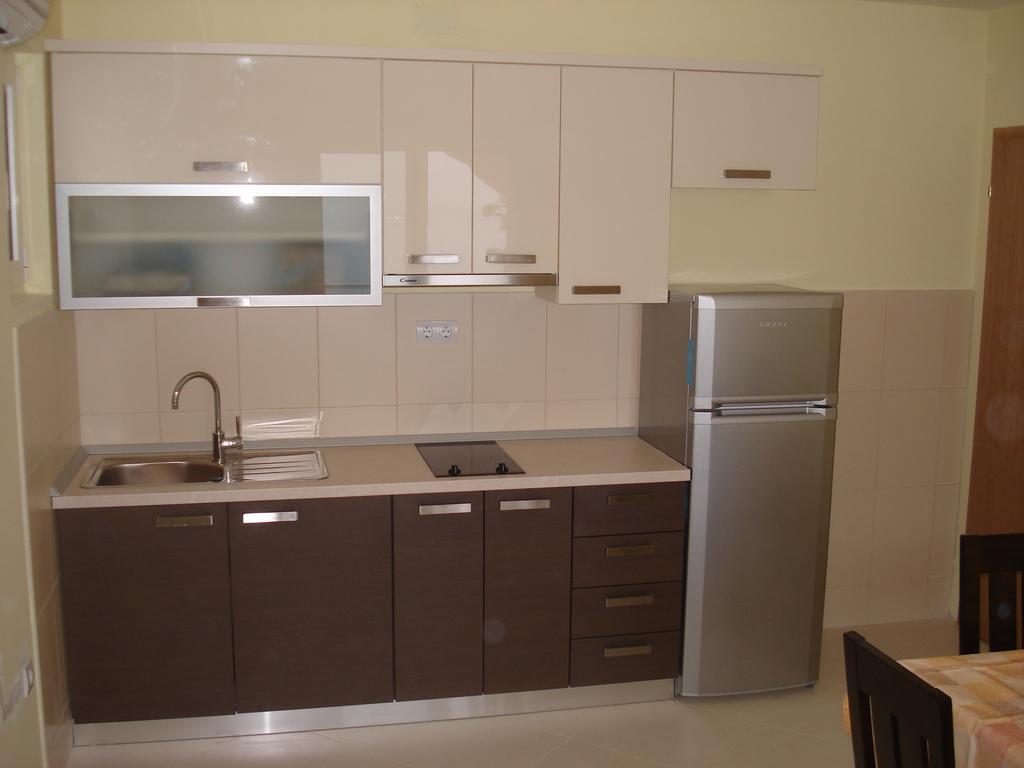 Apartments Villa Amalia Omiš Стая снимка