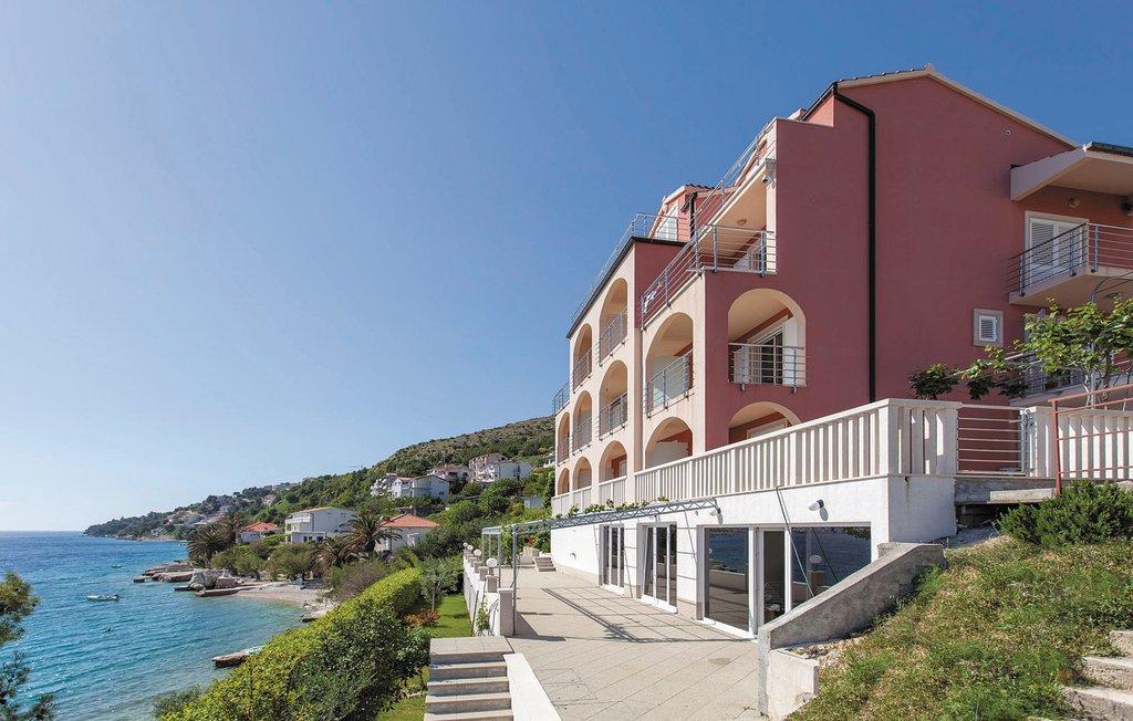 Apartments Villa Amalia Omiš Екстериор снимка