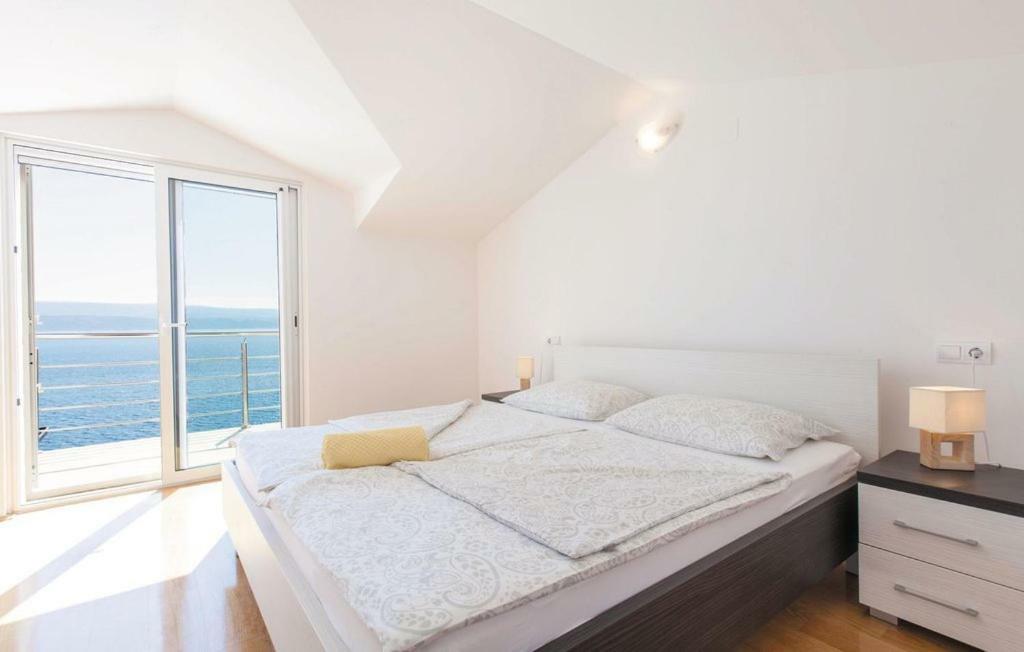 Apartments Villa Amalia Omiš Екстериор снимка