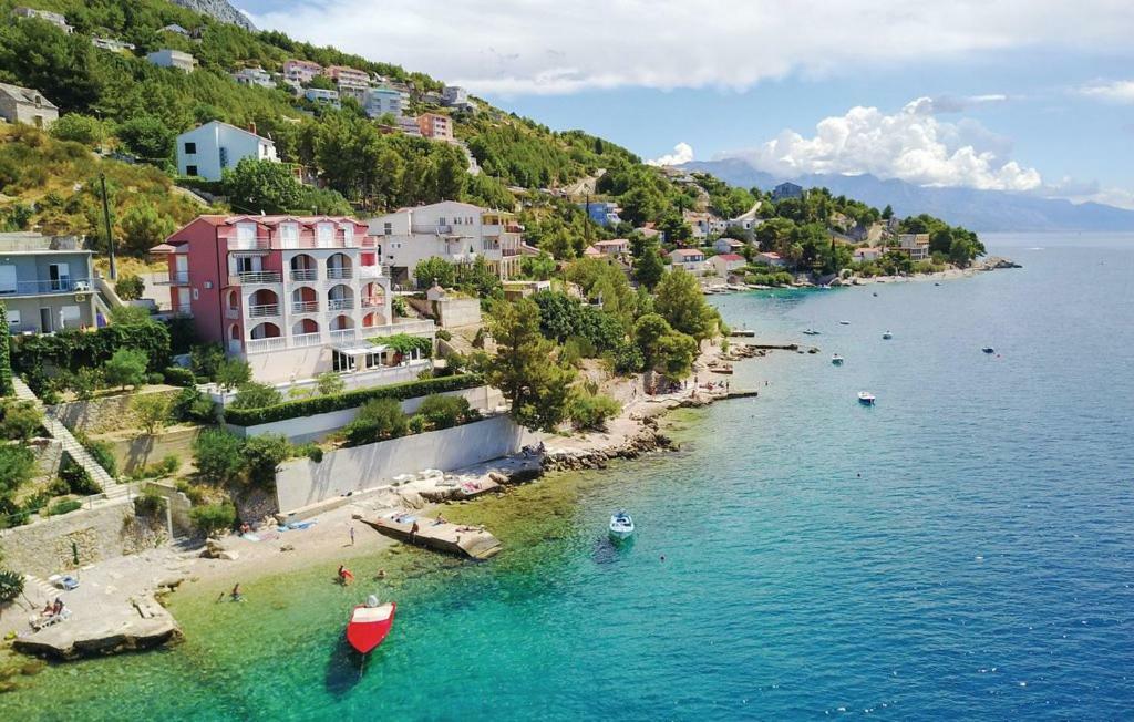 Apartments Villa Amalia Omiš Екстериор снимка