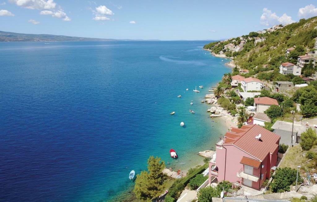 Apartments Villa Amalia Omiš Екстериор снимка